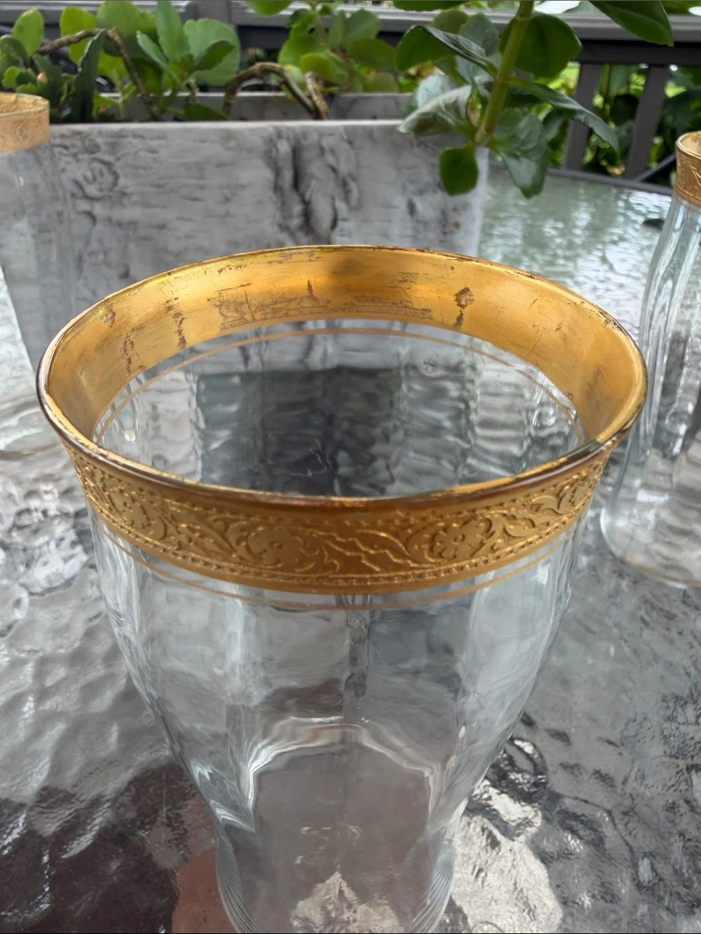 Vintage 1960’s set of 4 Clear Glass ice tea tumblers decorative Gold Rim